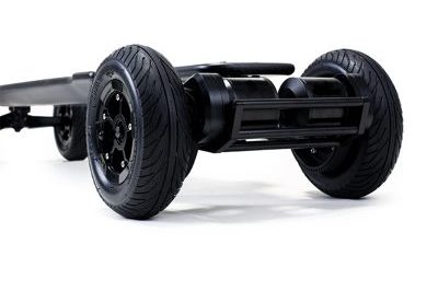Dual belt carbon fiber electric skateboard (6)